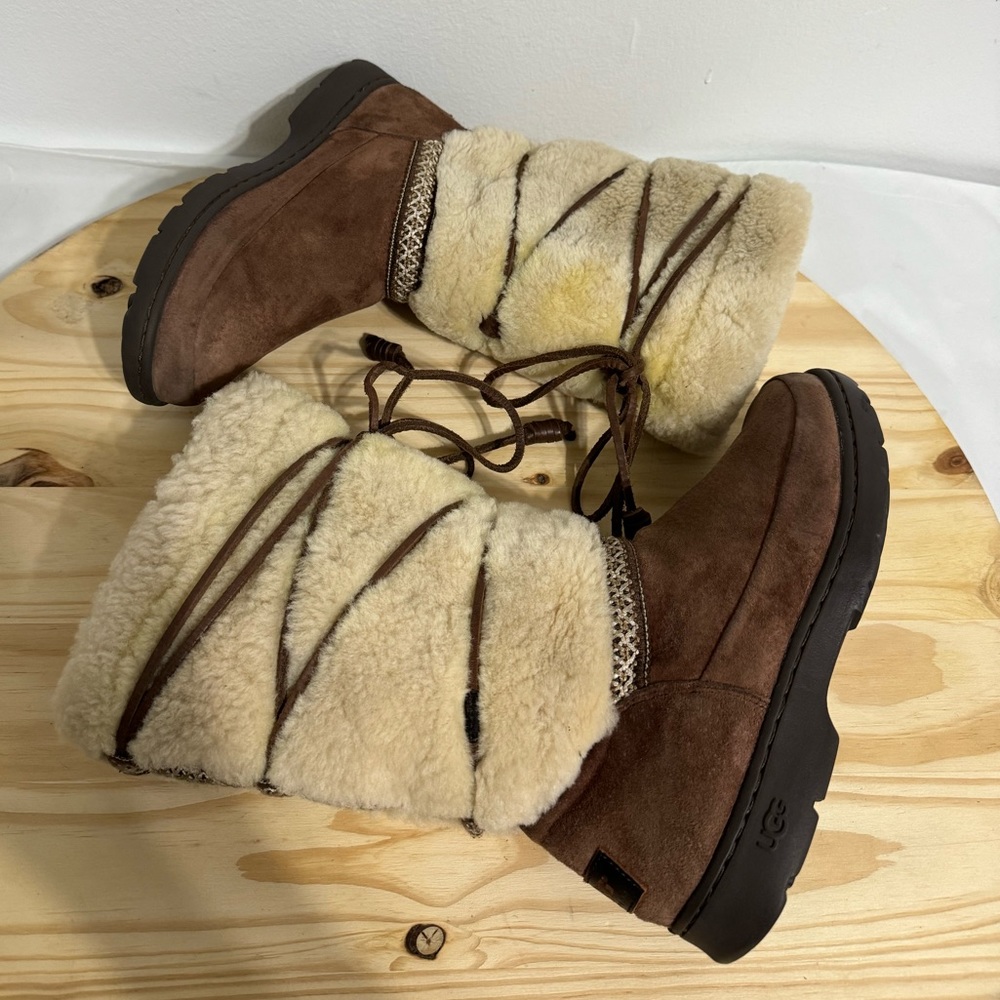 UGG - Picture 6 of 10